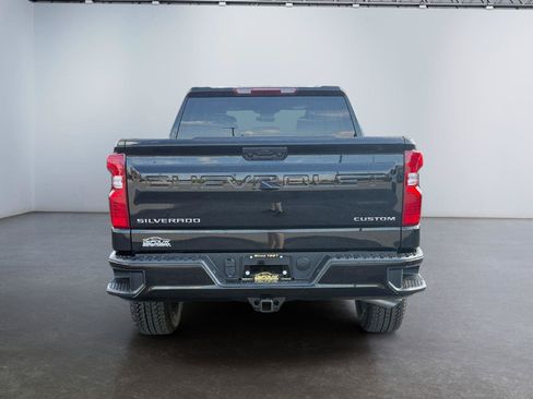 New 2026 Chevrolet Silverado 1500 Custom Trail Boss AWD/4WD image 4