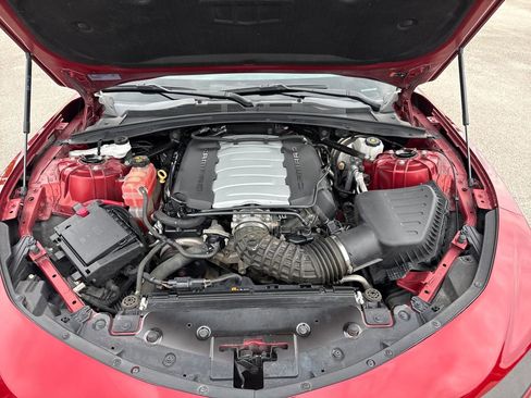 Used 2021 Chevrolet Camaro LT w/ RS Package RWD image 27