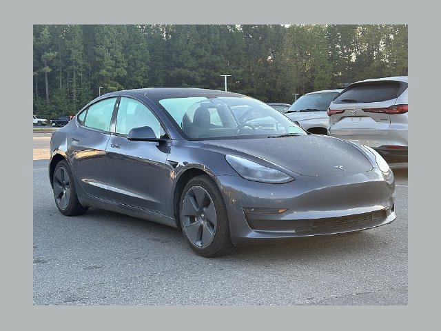Used 2023 Tesla Model 3 Standard Range RWD image 1