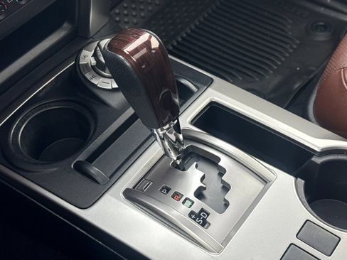 Used 2023 Toyota 4Runner Limited image 24