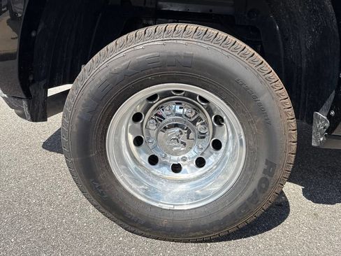 New 2026 RAM 3500 Limited image 38