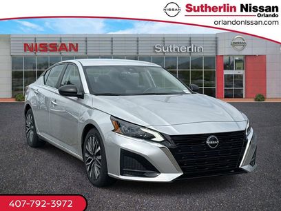 Used 2024 Nissan Altima 2.5 SV