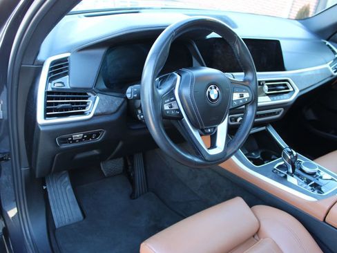 Used 2022 BMW X5 xDrive40i w/ Premium Package image 47