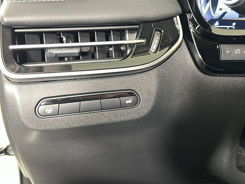 Used 2024 INFINITI QX60 Luxe AWD/4WD image 19