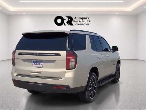Used 2024 Chevrolet Tahoe RST w/ Luxury Package AWD/4WD image 5