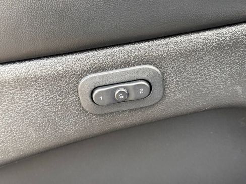 Used 2019 Dodge Durango GT image 28