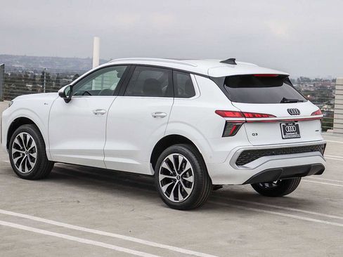New 2026 Audi Q3 quattro 2.0T AWD/4WD image 6
