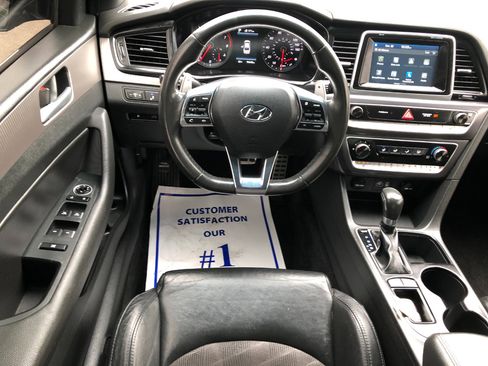 Used 2018 Hyundai Sonata Sport image 8