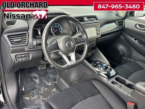 Used 2019 Nissan Leaf SV w/ SV Technology Package image 11