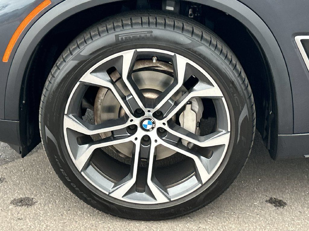 Used 2021 BMW X5 sDrive40i w/ Parking Assistance Package RWD image 34