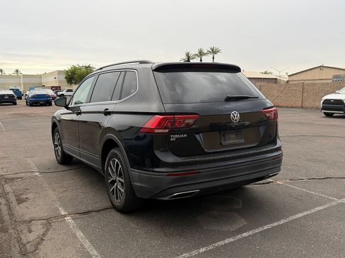Used 2019 Volkswagen Tiguan SE FWD image 3