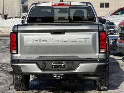 Used 2023 Chevrolet Colorado LT w/ LT Convenience Package III image 6
