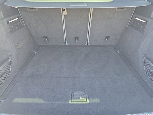 Used 2022 Audi SQ5 Premium Plus w/ Premium Plus Package image 14