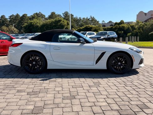 Used 2024 BMW Z4 sDrive30i w/ Premium Package RWD image 6