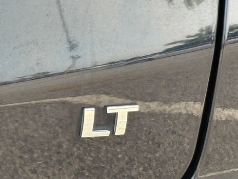 Used 2020 Chevrolet Equinox LT FWD image 10