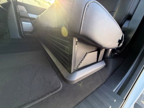 New 2026 Ford F350 Lariat w/ Black Appearance Package image 16