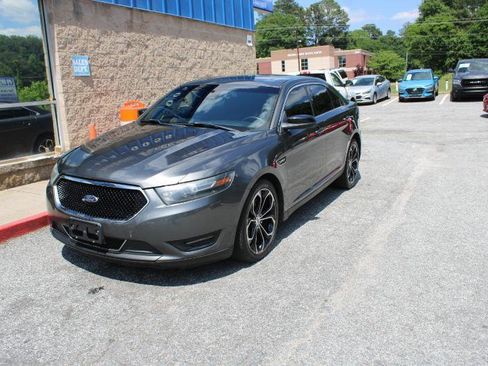 Used 2015 Ford Taurus SHO w/ Equipment Group 401A AWD/4WD image 3