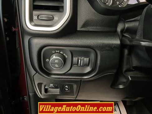 Used 2019 RAM 1500 Big Horn AWD/4WD image 25