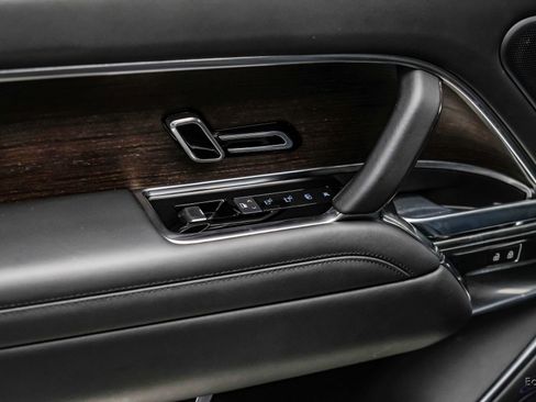 Used 2023 Land Rover Range Rover SE image 80