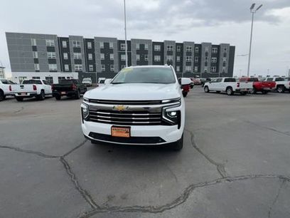 Used 2025 Chevrolet Suburban LT w/ Comfort Package