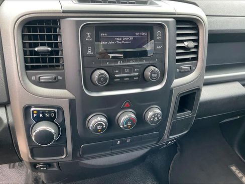 Used 2018 RAM 1500 Tradesman RWD image 31