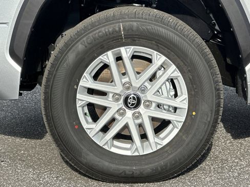 New 2026 Toyota Tundra SR5 image 30