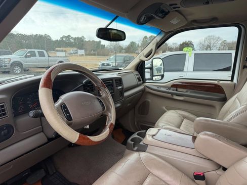 Used 2000 Ford Excursion Limited image 8