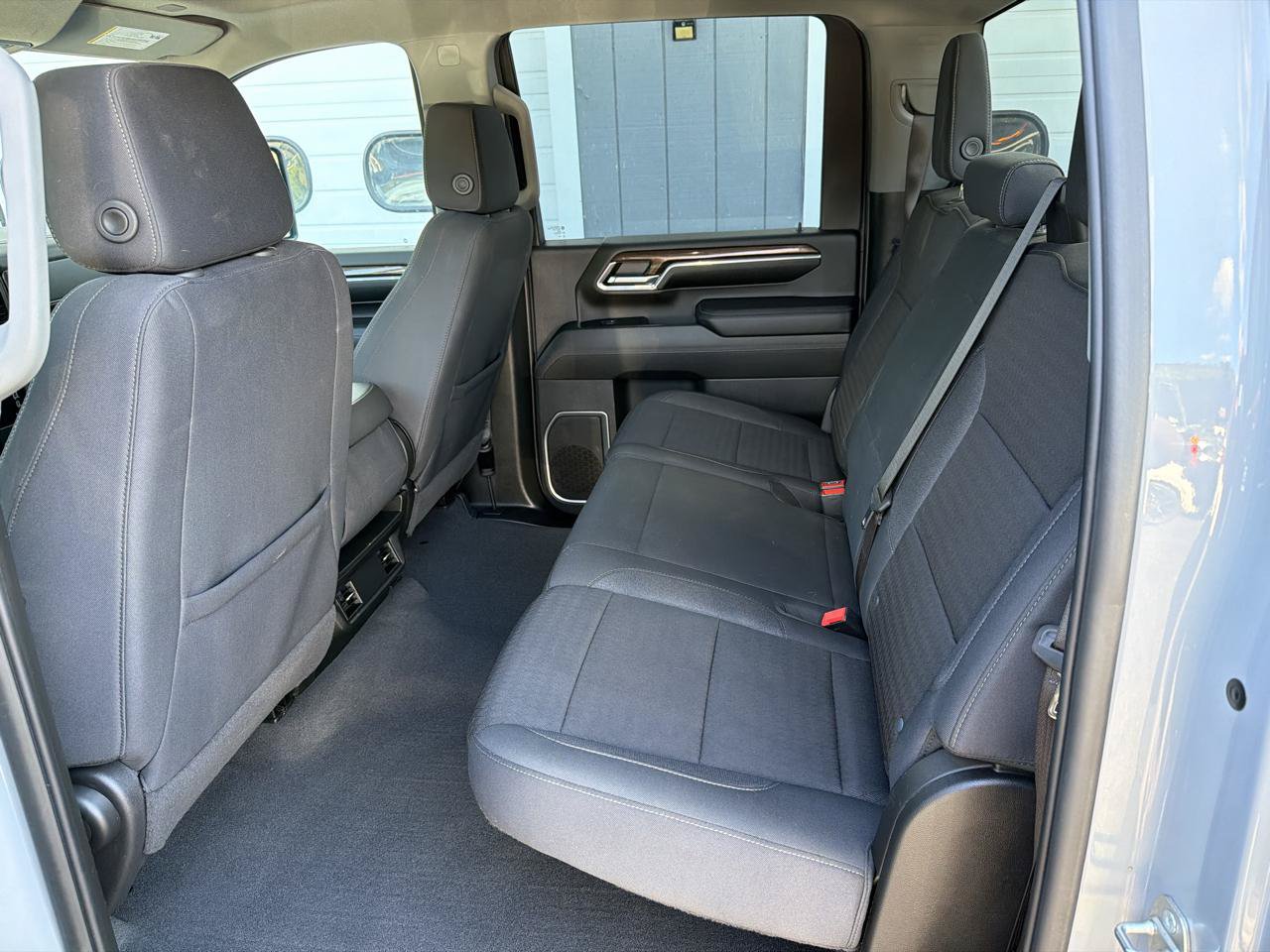 Used 2024 Chevrolet Silverado 3500 LT AWD/4WD image 9