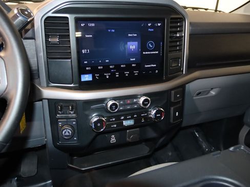 Used 2025 Ford F150 XLT w/ Equipment Group 301A Standard AWD/4WD image 53