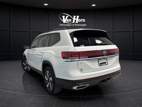 Used 2025 Volkswagen Atlas SE FWD image 5