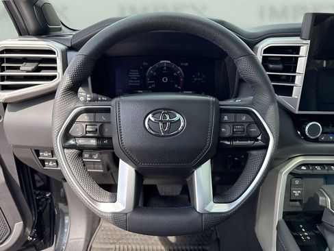 Used 2025 Toyota Tundra Platinum AWD/4WD image 16