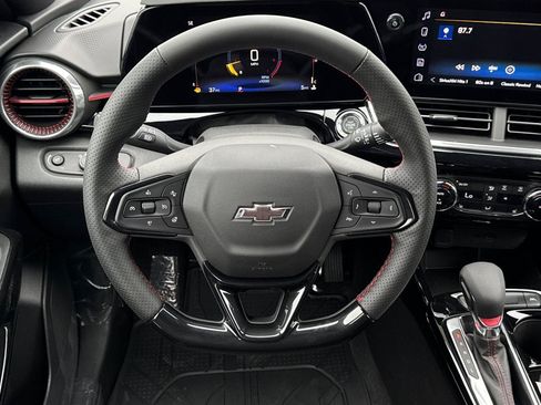 New 2026 Chevrolet Trax RS w/ Driver Confidence Package FWD image 19