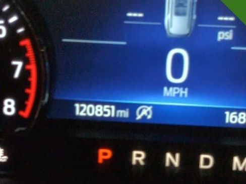 Used 2020 Ford Explorer XLT w/ Equipment Group 202A image 20