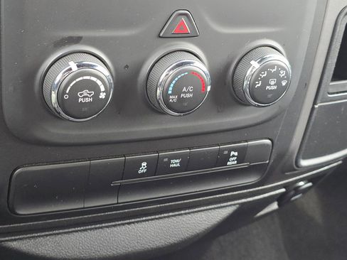 Used 2024 RAM 1500 Classic Warlock image 22