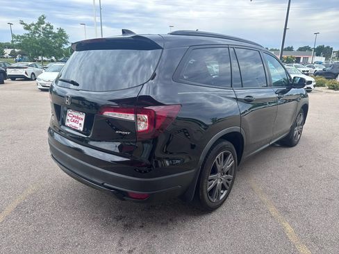 Used 2022 Honda Pilot Sport image 5
