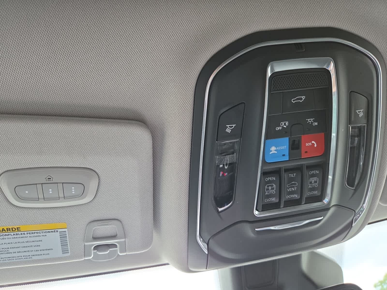 Used 2023 Jeep Grand Cherokee 4WD 4xe w/ MOPAR Finishing Package image 49