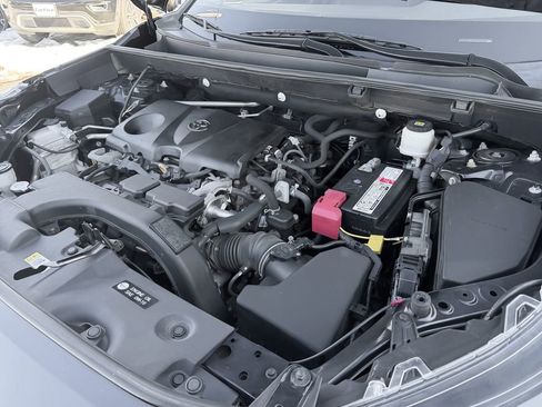 Used 2019 Toyota RAV4 Adventure w/ Advanced Technology Package image 33