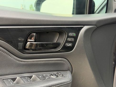 Used 2021 Honda Odyssey Touring image 13