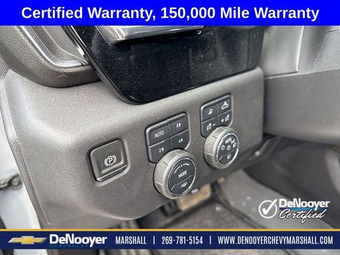 Used 2024 Chevrolet Silverado 1500 LT Trail Boss w/ LT Trail Boss Premium Package AWD/4WD image 18