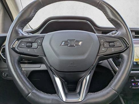 Certified 2023 Chevrolet Bolt EUV Premier w/ Sun & Sound Package image 15