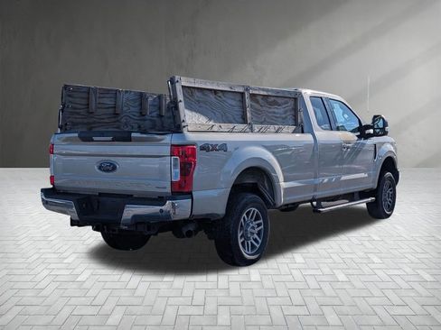 Used 2017 Ford F250 Lariat w/ Lariat Value Package image 7