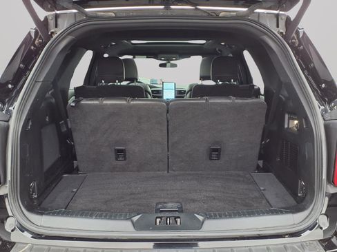 Used 2020 Ford Explorer ST w/ ST Street Pack image 10