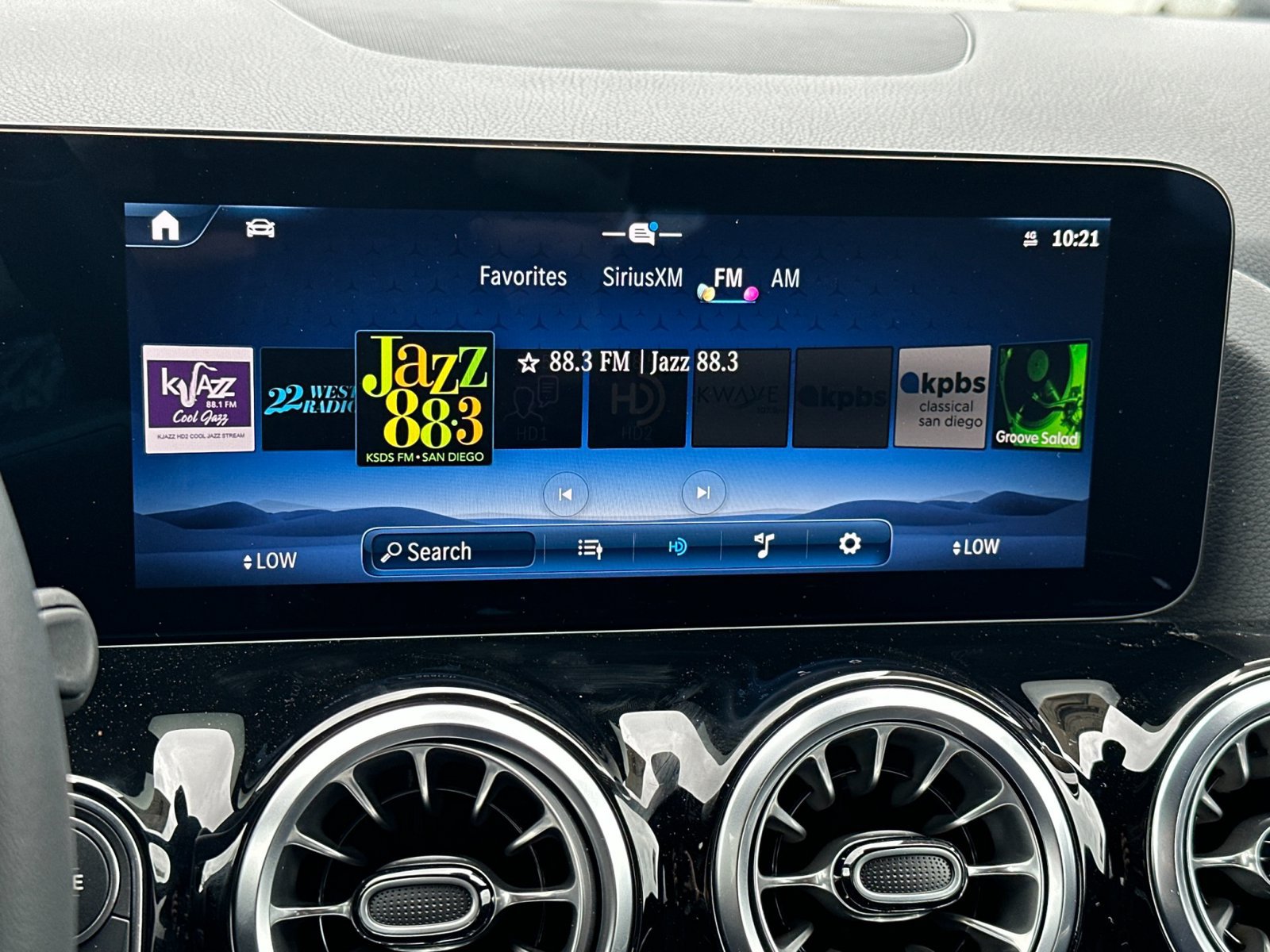 Used 2025 Mercedes-Benz GLA 250 image 19