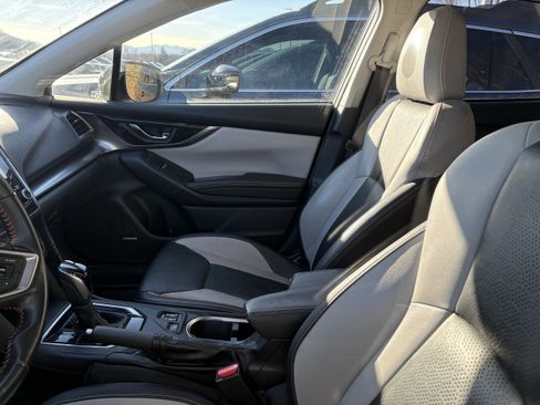 Used 2019 Subaru Crosstrek 2.0i Limited w/ Moonroof Package w/Navigation image 8