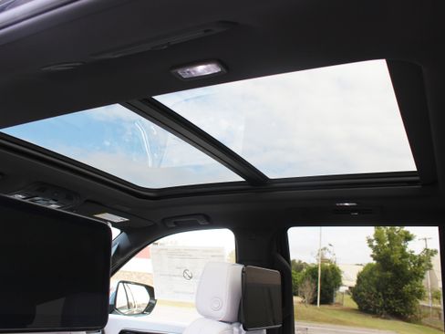 New 2026 Chevrolet Tahoe Premier image 7