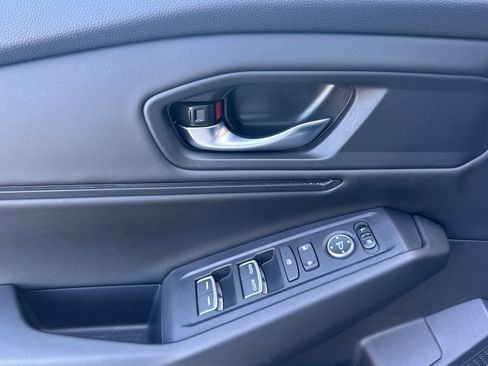 Used 2025 Honda Accord SE image 14