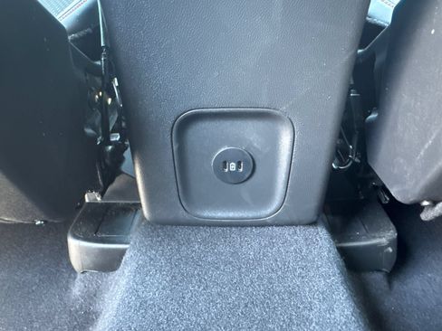 Used 2026 Ford Escape ST-Line FWD image 24