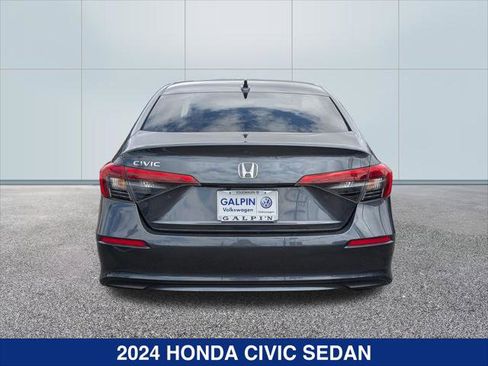 Used 2024 Honda Civic LX image 4