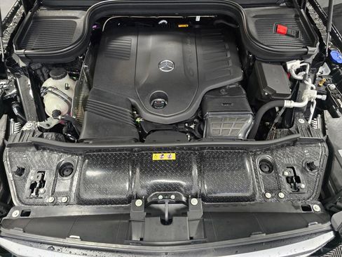 New 2026 Mercedes-Benz GLS 450 4MATIC image 10