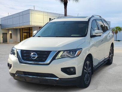 Used 2017 Nissan Pathfinder Platinum